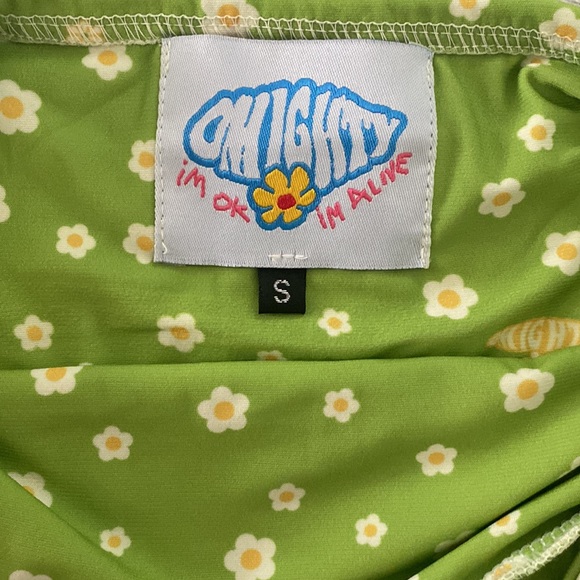 O mighty exclusive green daisy lace camisole 💚💚💚 - Picture 3 of 3